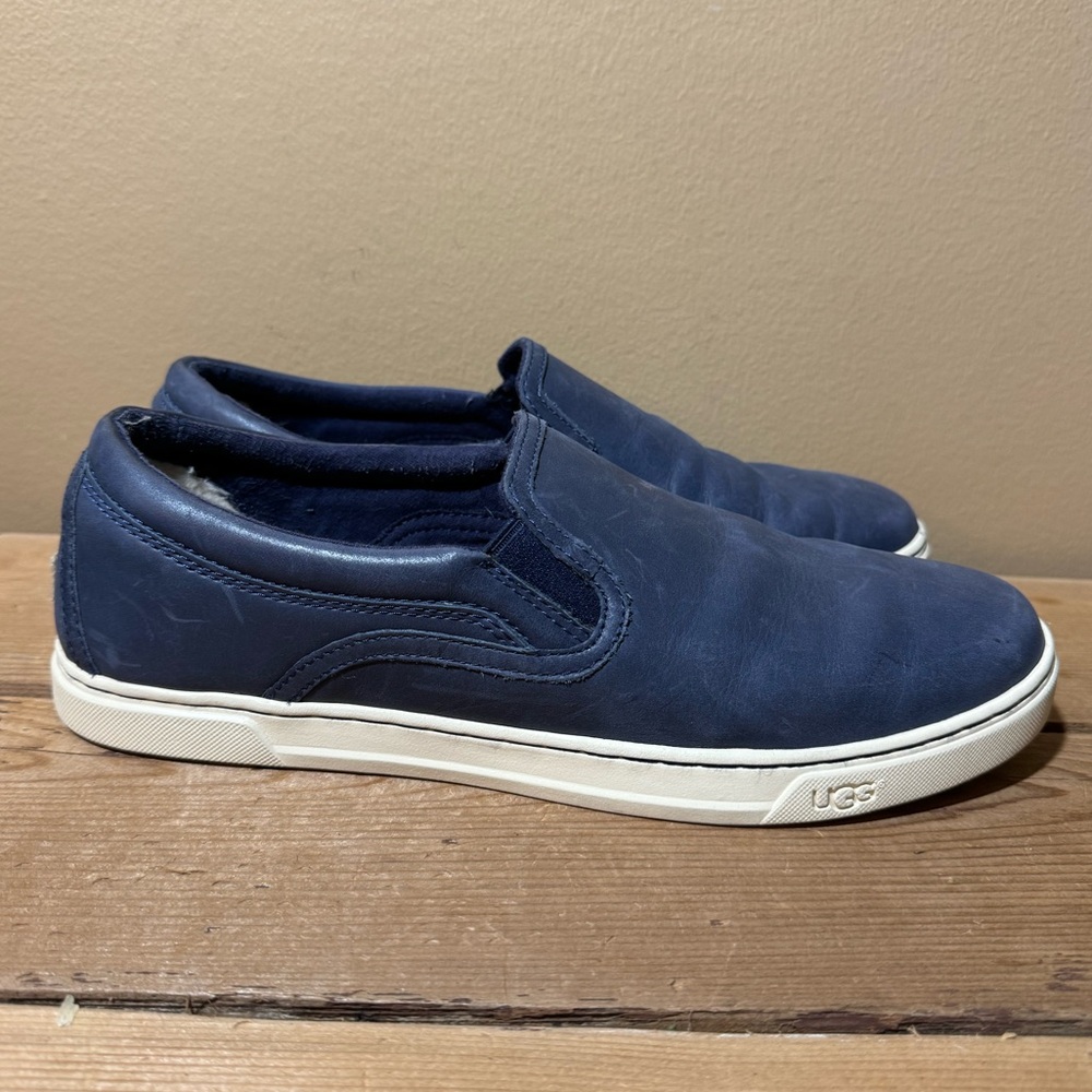 UGG Australia Fierce Leather Slip On Sneakers 1015459 Low Top Navy Blue Women 10